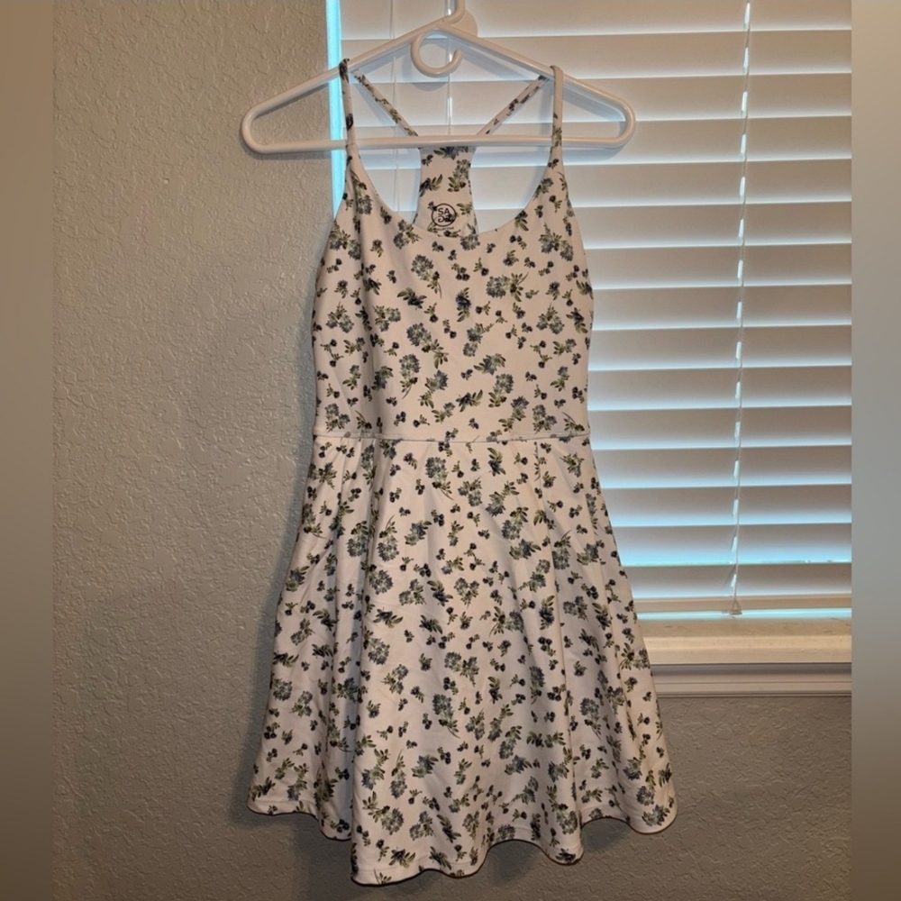 Floral White Sleeveless Dress